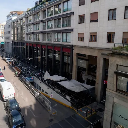 Maison B Mediolan
