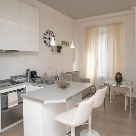 Maison B * Mediolan